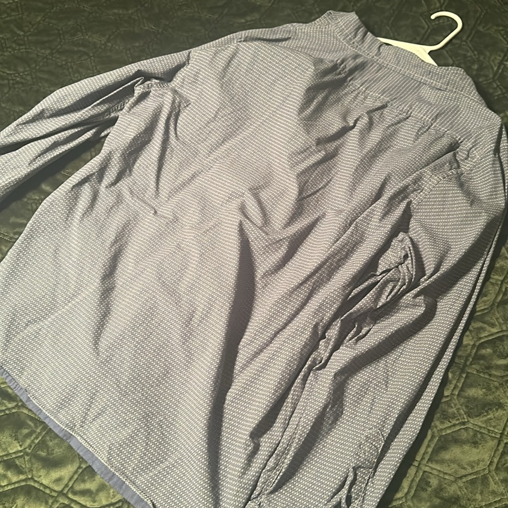 Men’s blue button down - Picture 3 of 3